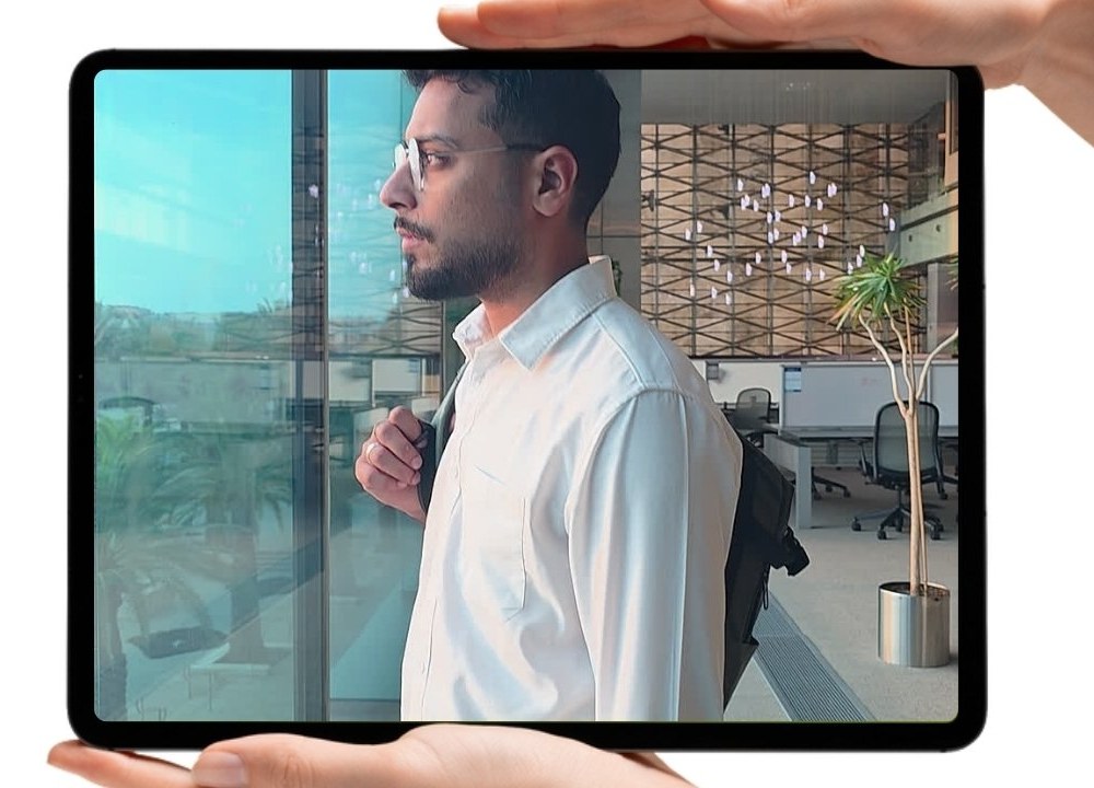 Dot EDU guidance on a tablet
